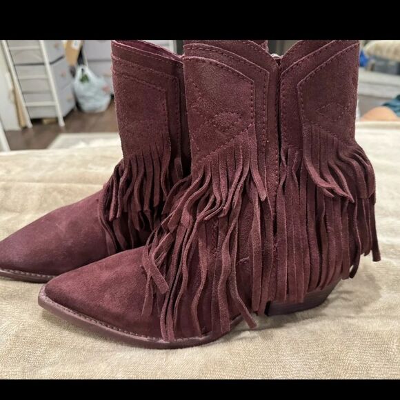 FREE PEOPLE LAWLESS FRINGE WESTERN SUEDE ANKLE BOOT NEW - Picture 4 of 6